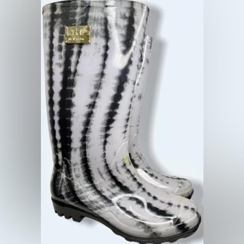 🎉NICOLE MILLER RAIN BOOTS